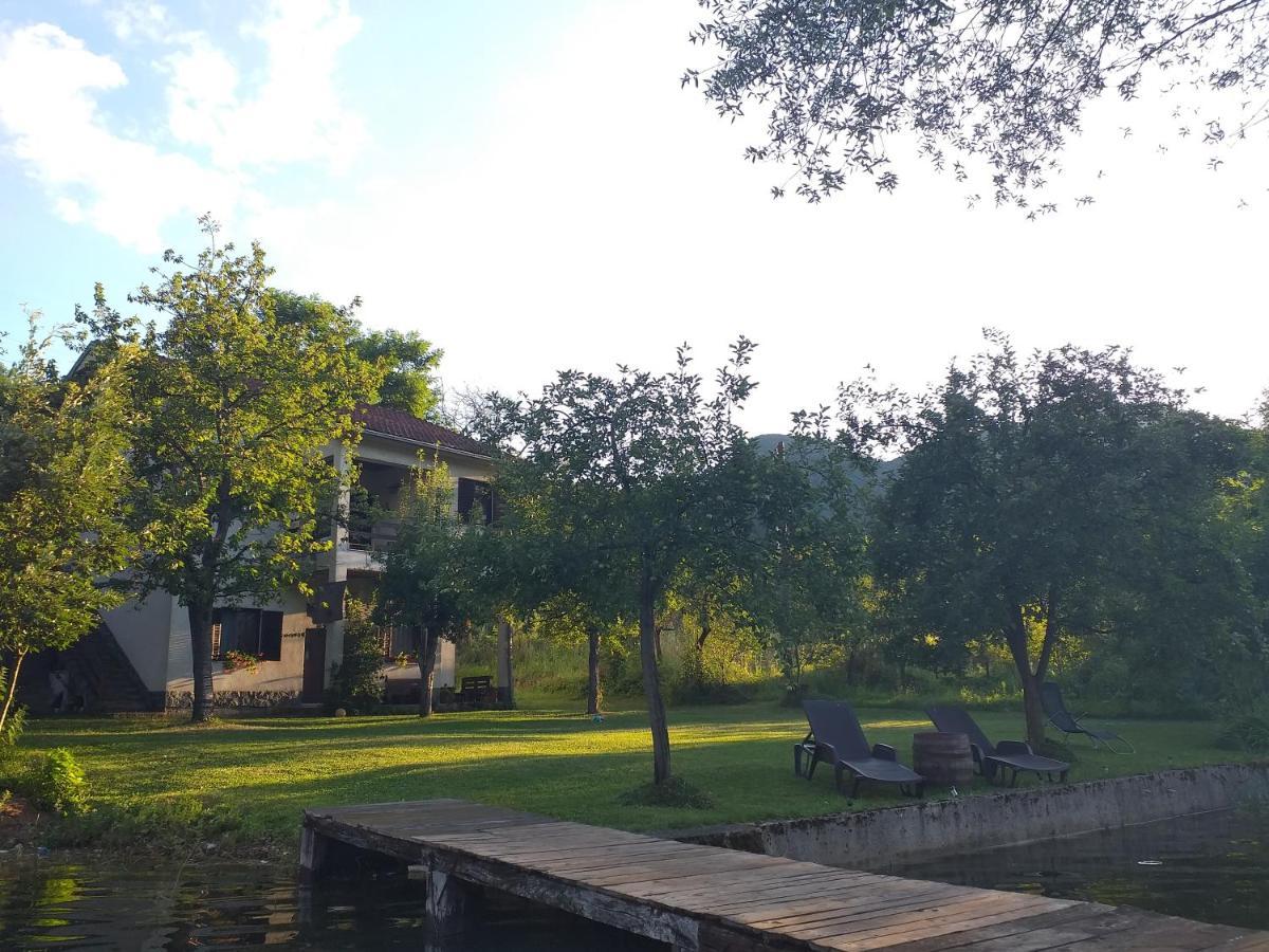 Konjic Lakeside Resort 外观 照片