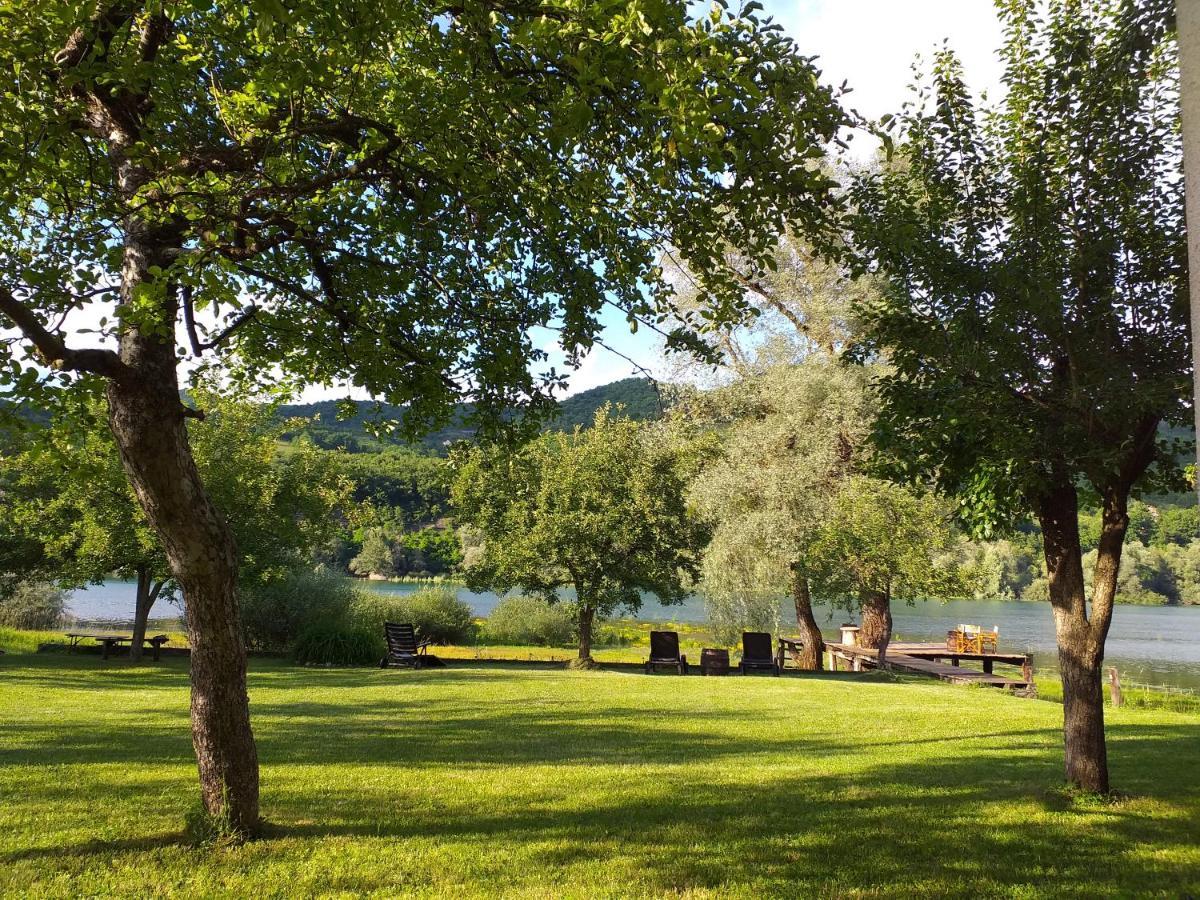 Konjic Lakeside Resort 外观 照片
